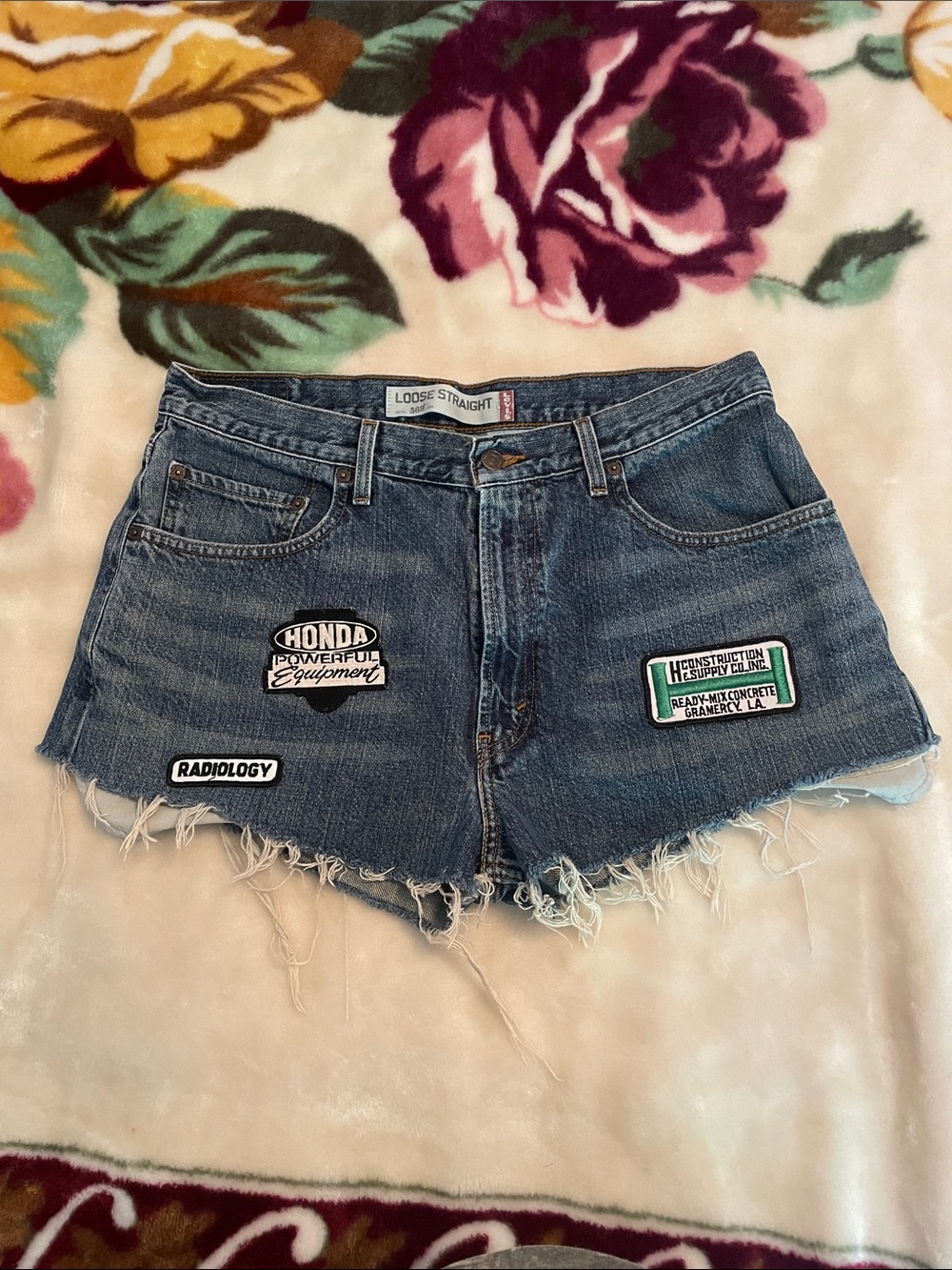 Levi Strauss Loose Straight Denim Cutoff Blue Shorts 33” Waist Size 16 or XL